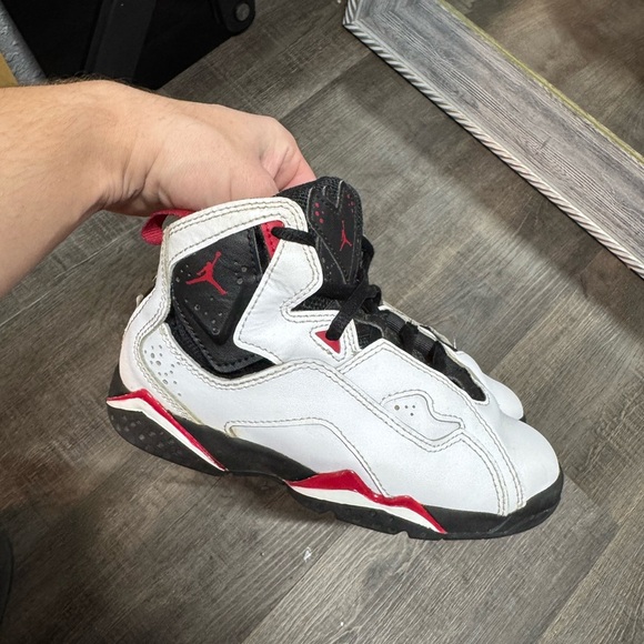 Jordan Other - kids' Jordan True Flight "White / Varsity Red" sneakers